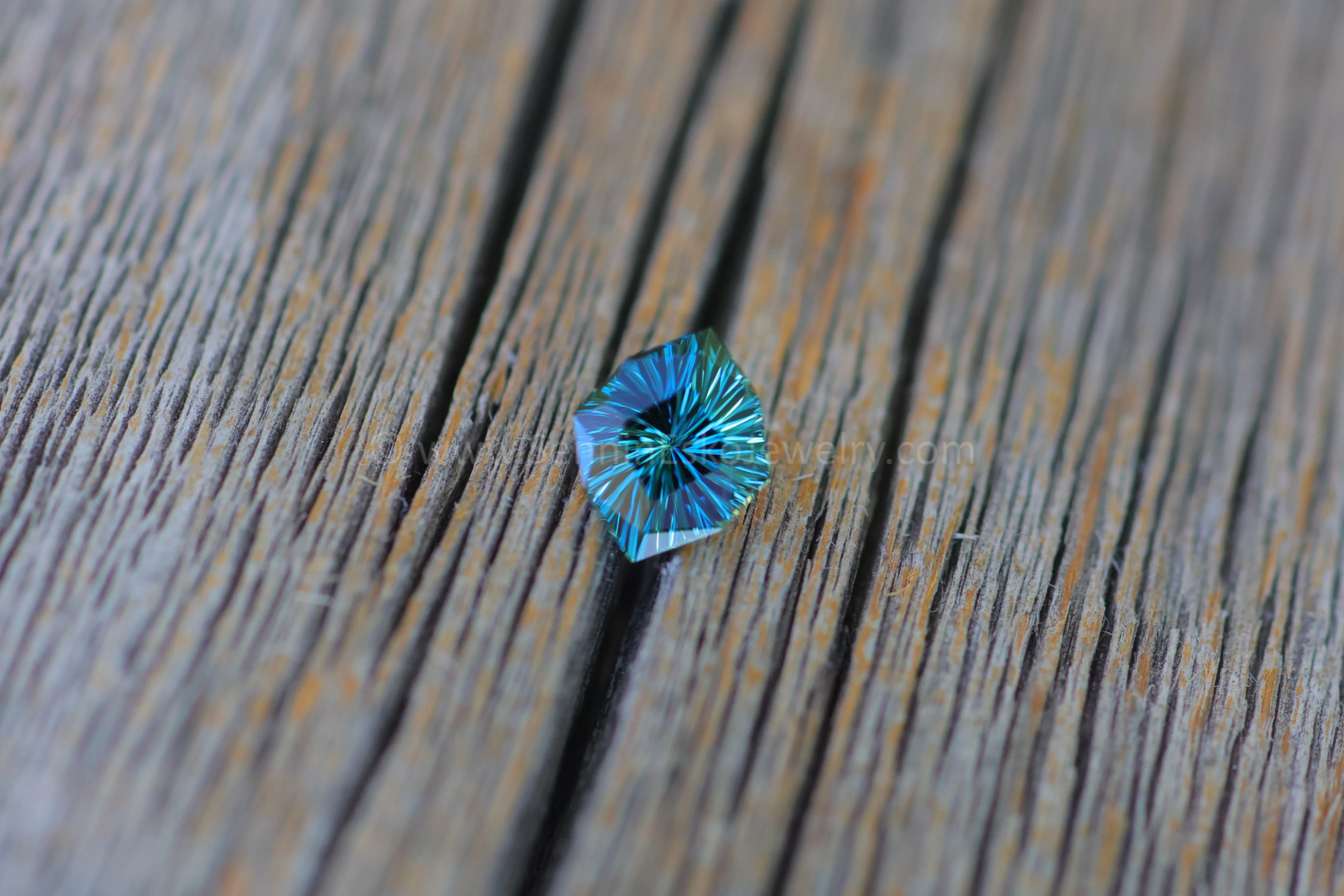 0.94 Carat Deep Blue/Green Sapphire Octagonal Shield - 7x5.9mm - Galaxy Cut