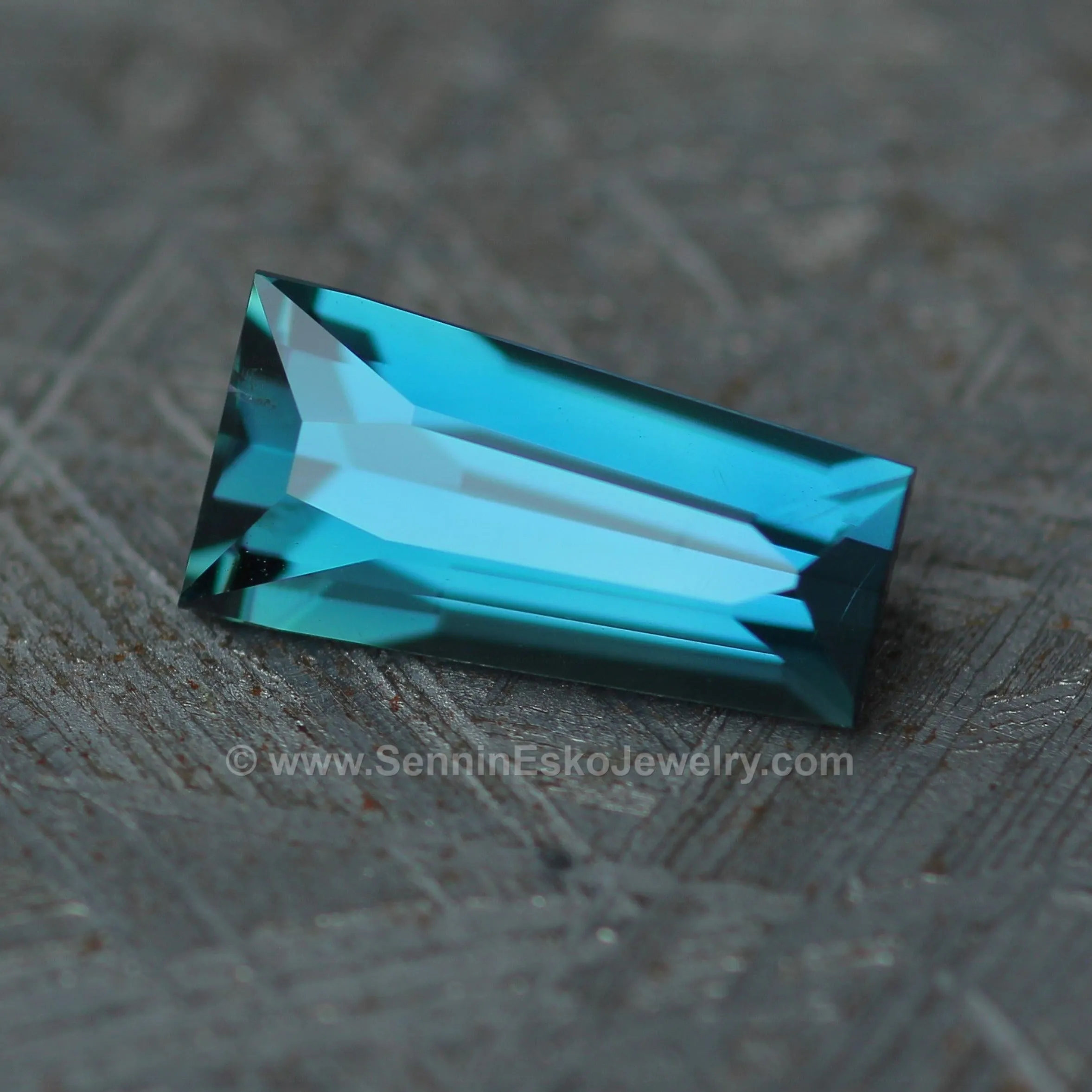 1.5ct Teal Kenyan Sapphire Tapered Baguette - 9.6x4.7x3.8mm