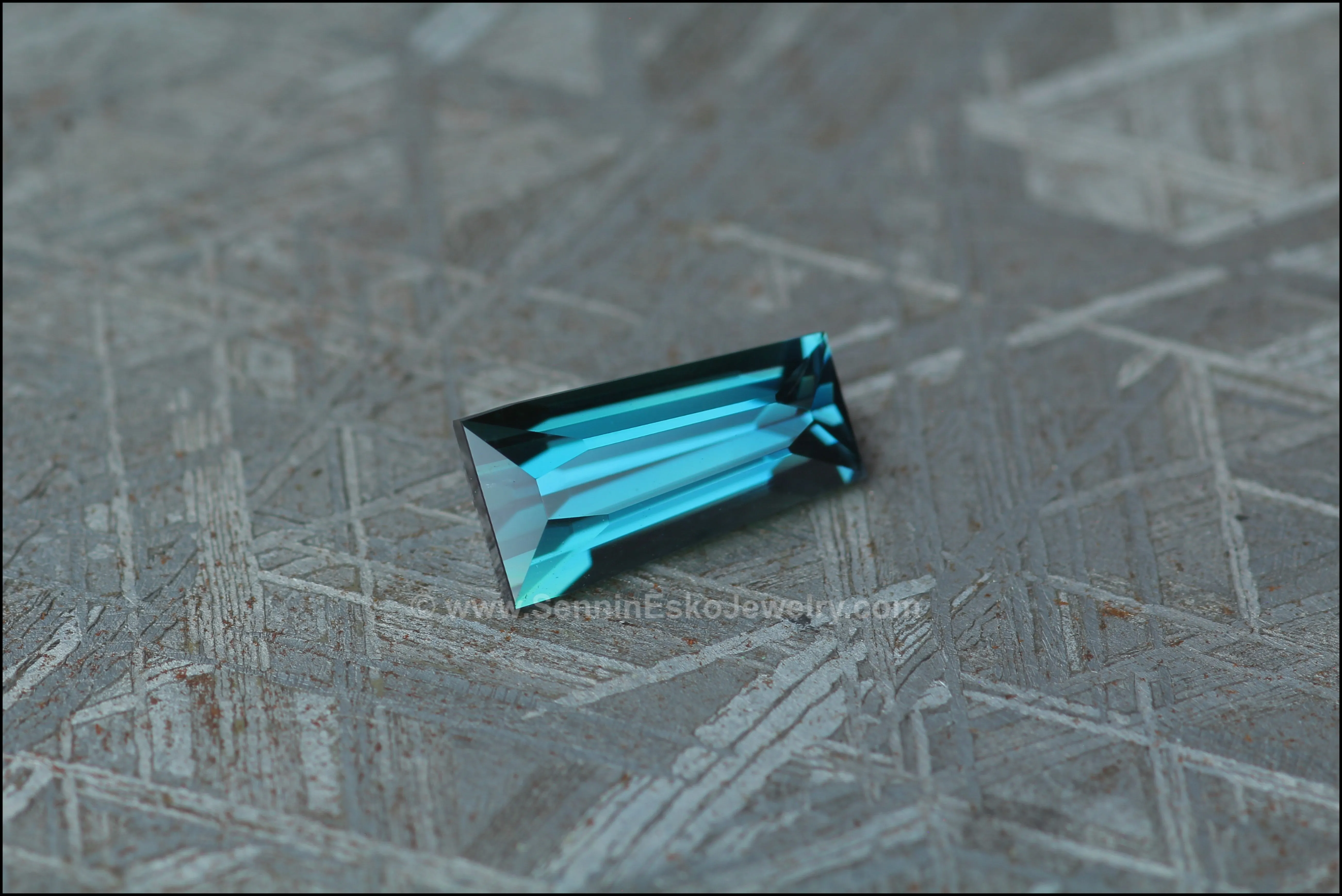 1.5ct Teal Kenyan Sapphire Tapered Baguette - 9.6x4.7x3.8mm