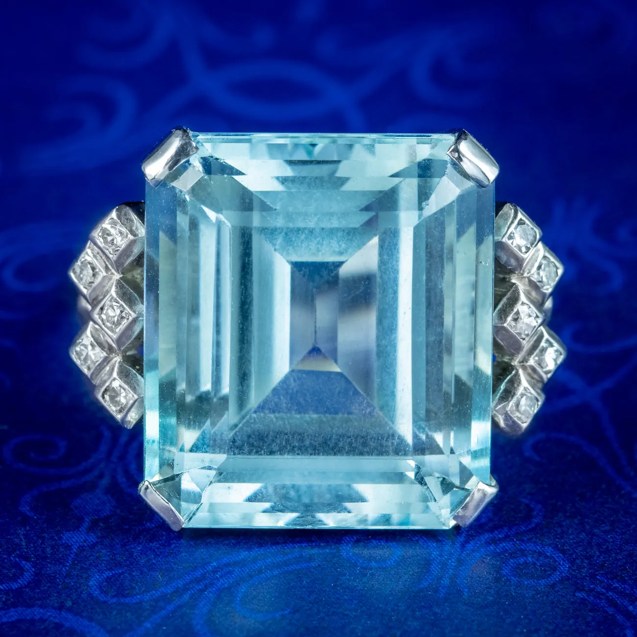 Art Deco Aquamarine Diamond Cocktail Ring 25ct Aqua