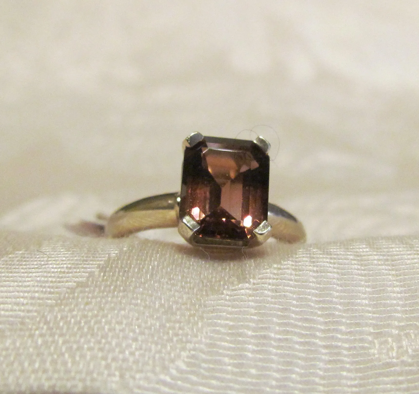 Bruce Magnotti Cocktail Ring 14Kt Gold Ring 2ct Rubellite Tourmaline Ring High Fashion Ring Fine Jewelry Size 5
