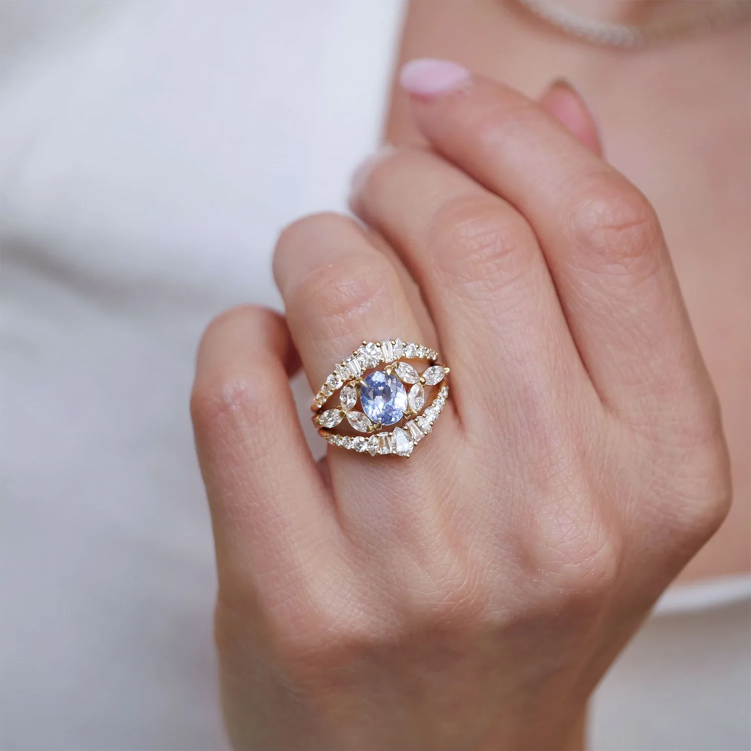 Cornflower Blue Sapphire & Marquise Diamond Ring