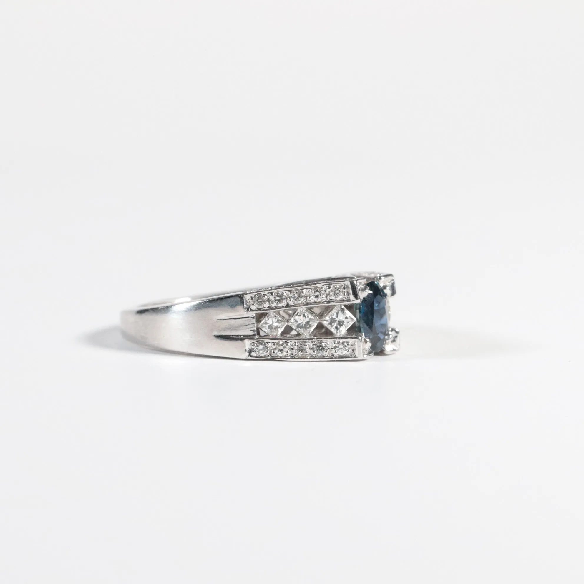 'Evelyn' Yogo Sapphire Ring