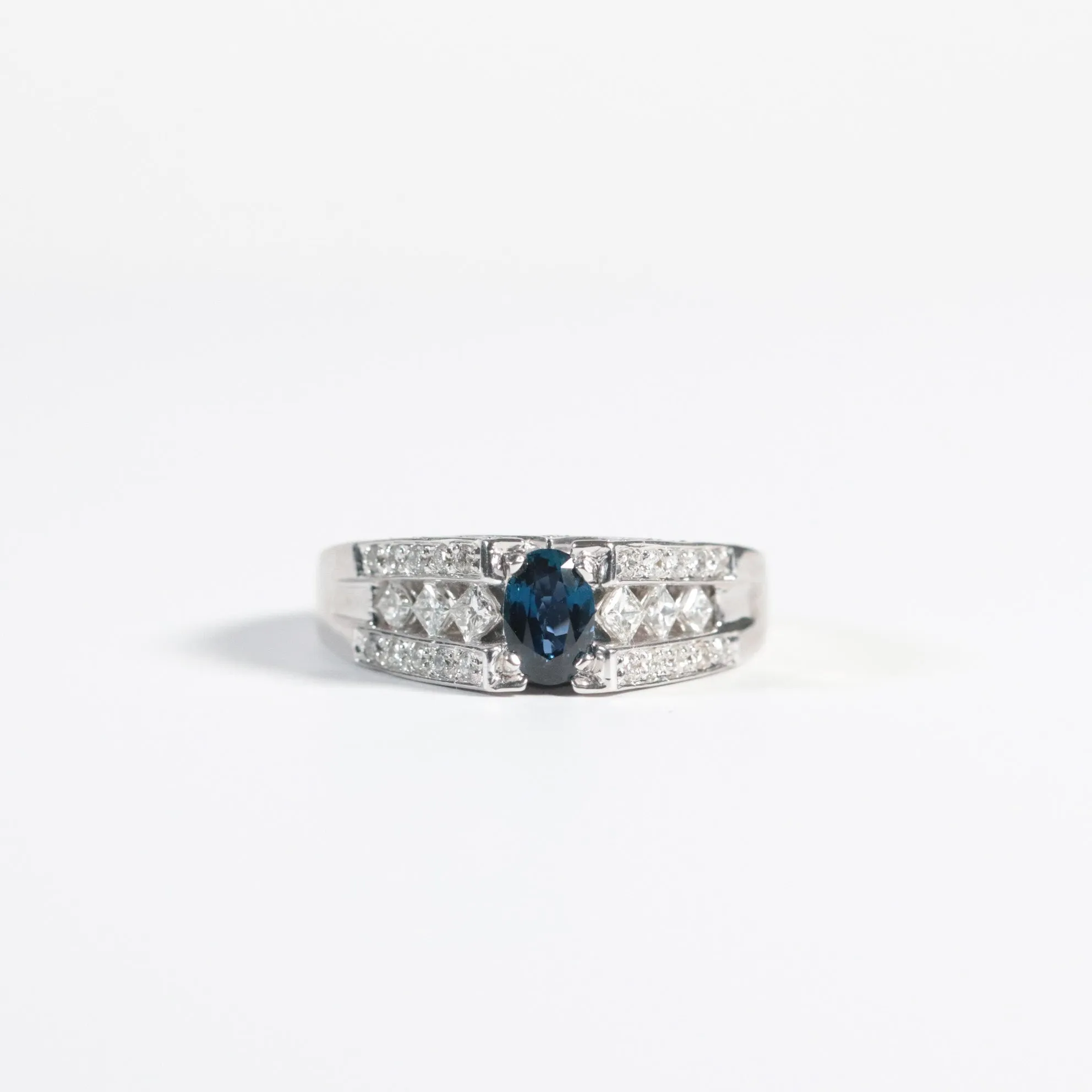 'Evelyn' Yogo Sapphire Ring