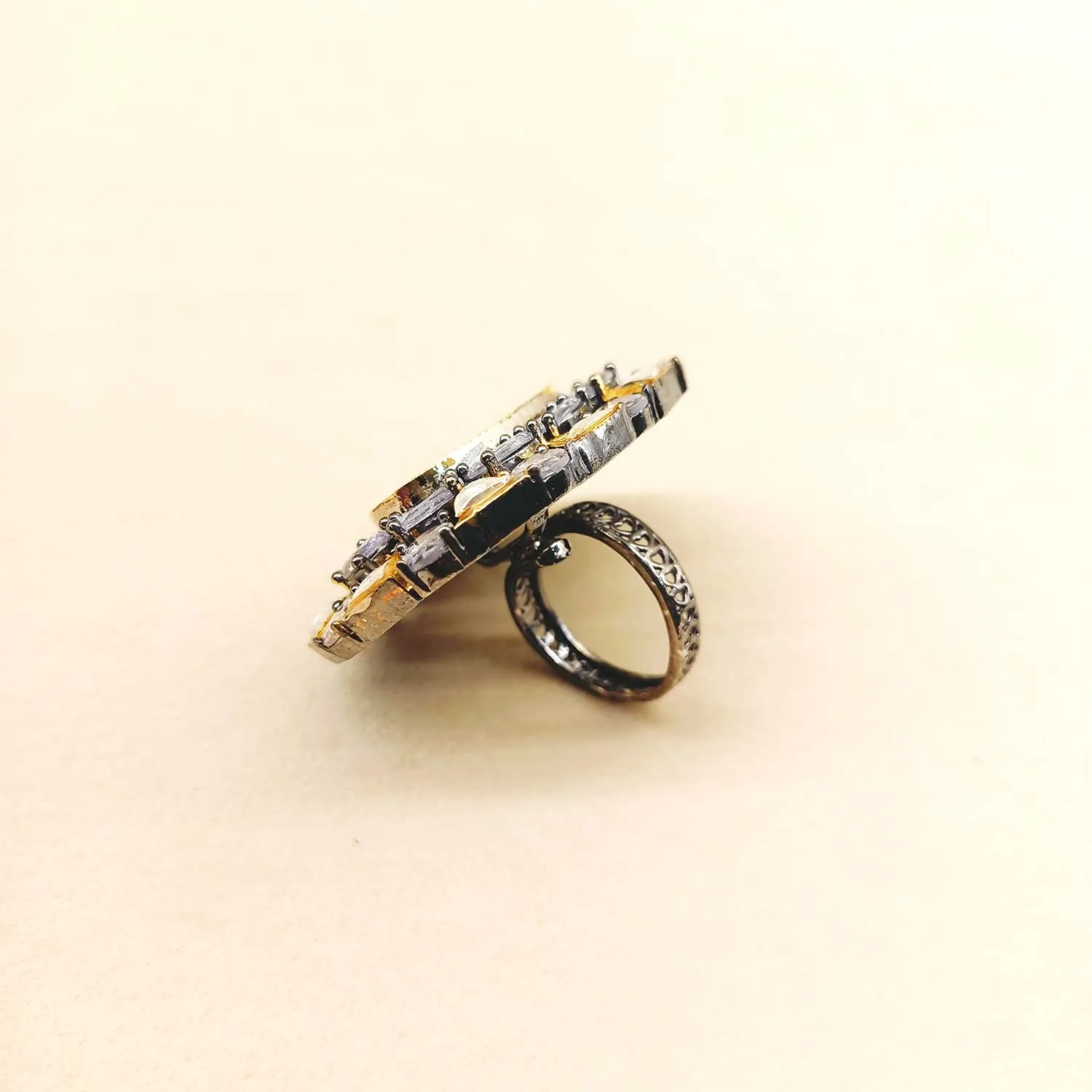 Hemakshi Diamonds Victorian Stud Ring