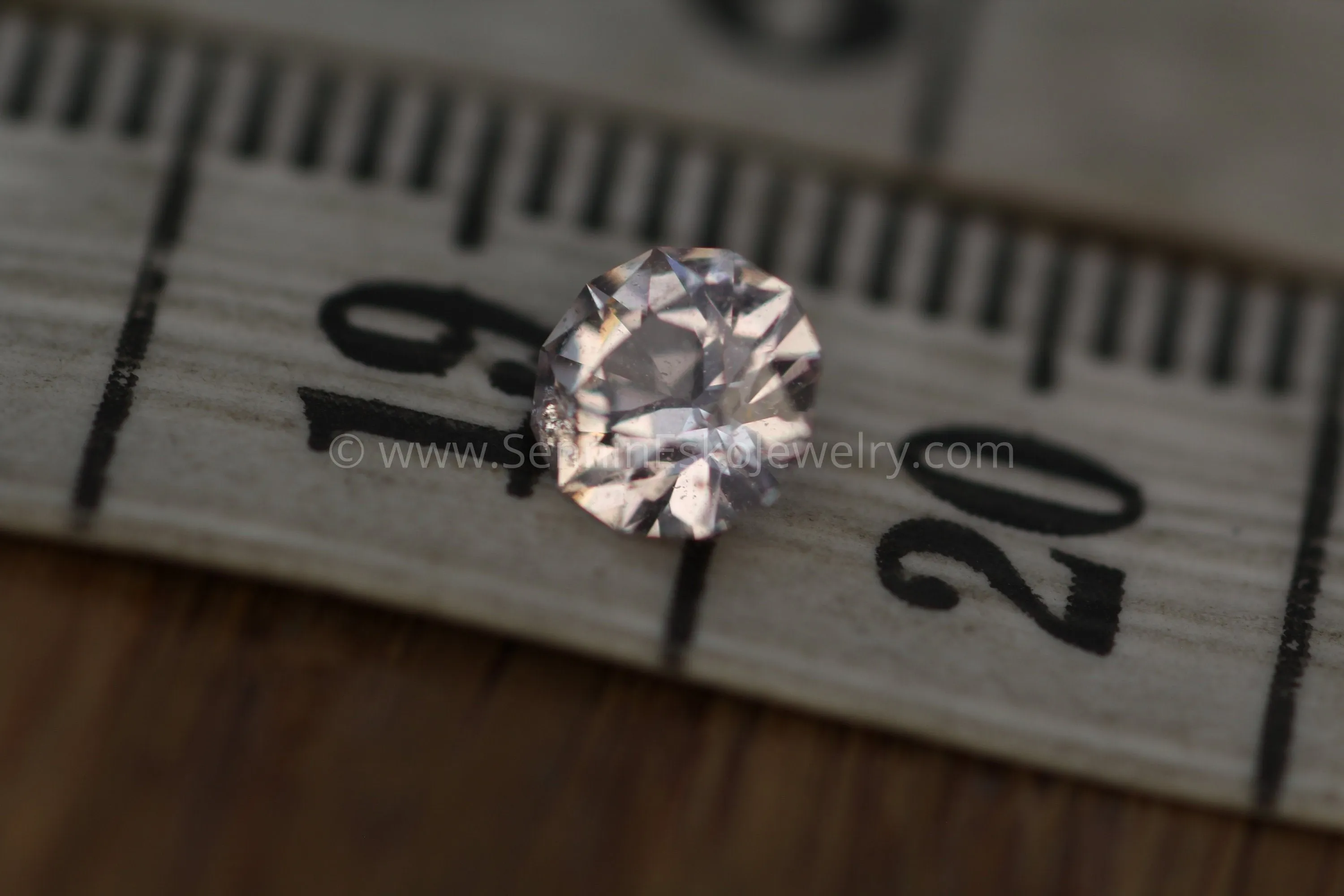 Ilakaka 5mm, 0.52 ct Light Pink Sapphire - Blush Sapphire - African Sapphire - Madagascar Sapphire